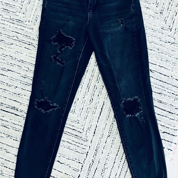 AEO The Dream Jean, Curvy High Rise Jeggings Black, Size 4R, Distressed. ECU! - Picture 2 of 7